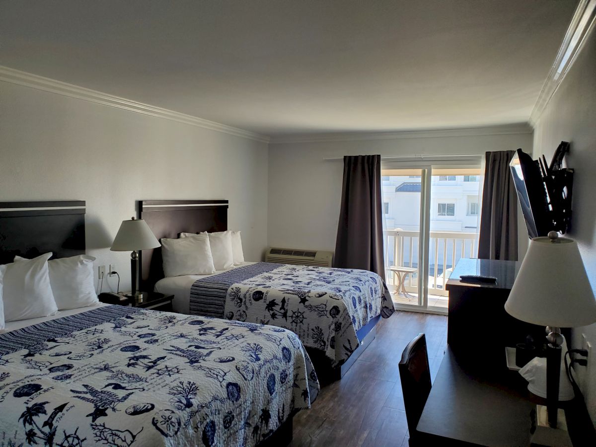 Ocean Surf Inn & Suites