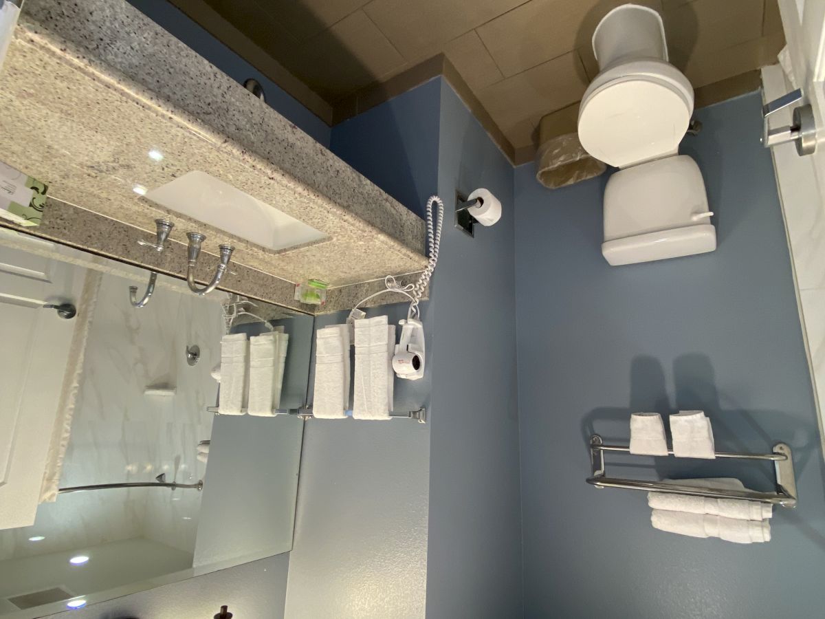 Ocean Surf Inn & Suites