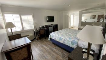 Ocean Surf Inn & Suites